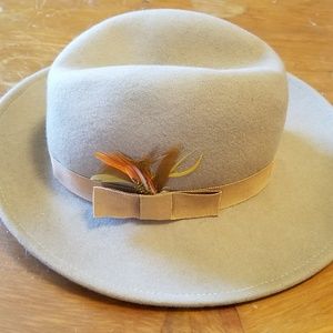 Lancaster 100% wool hat
